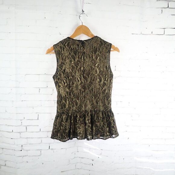 VINCE CAMUTO BLACK WITH GOLD LACE OVERLAY SLEEVELESS PEPULM TOP SIZE XS - Picture 8 of 11